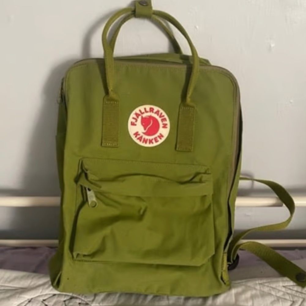 Fjallraven Classic Kanken Backpack